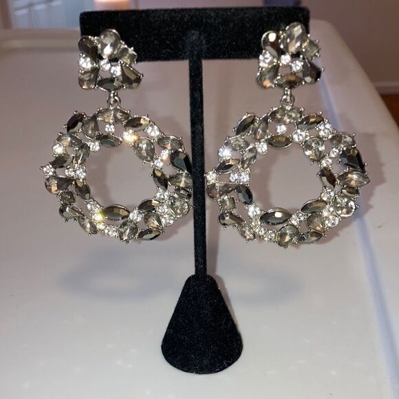 NWOT Handcrafted Large Round Crystal & Silver-tone Earrings with Post Closure. - Picture 1 of 6